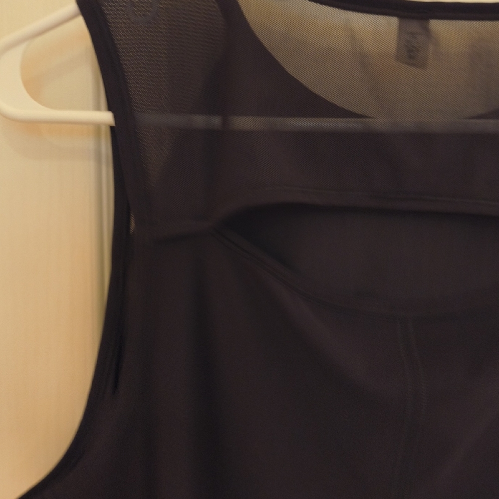 Lululemon Sculpt Black Sleeveless Tank Top - Picture 11 of 13
